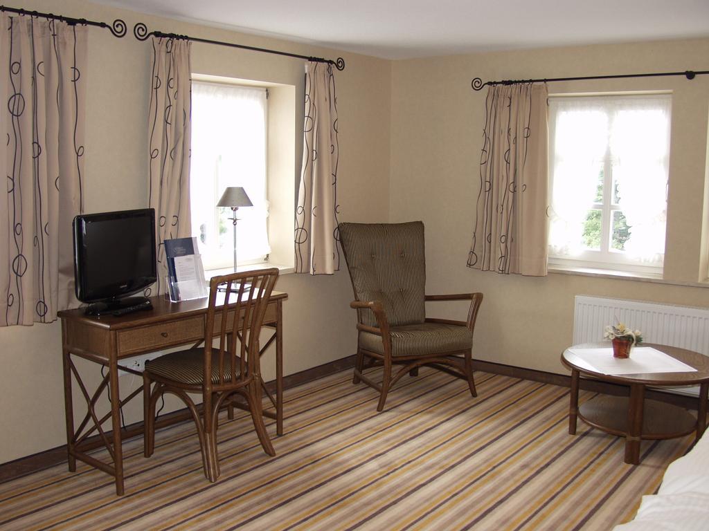 Gaestehaus Dorf-Alm Willingen  Habitación foto